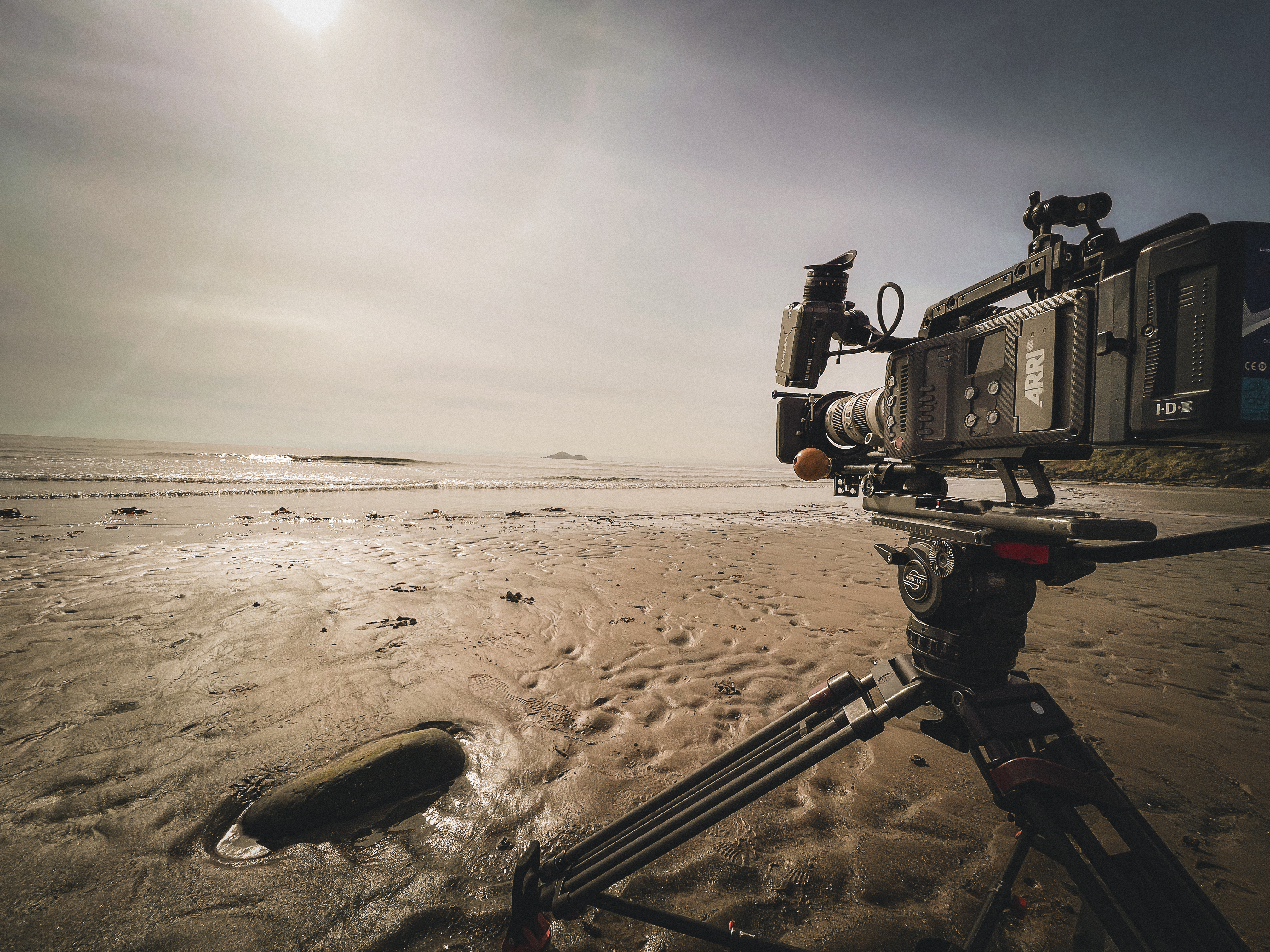 Filming with a cinematic camera on a beech 